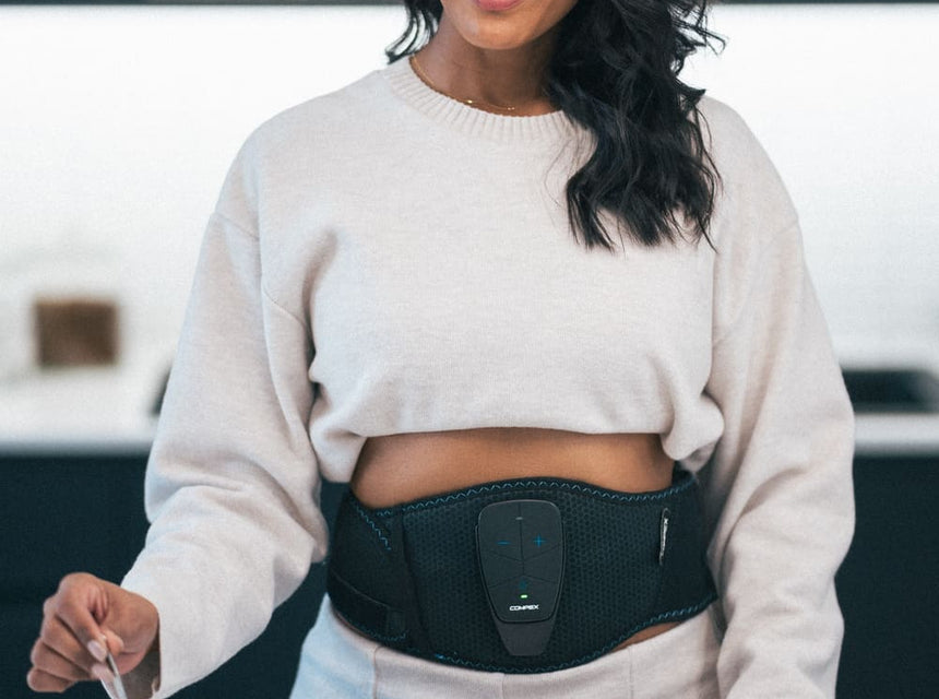 Objetivo vientre plano con el cinturón de electroestimulación Corebelt