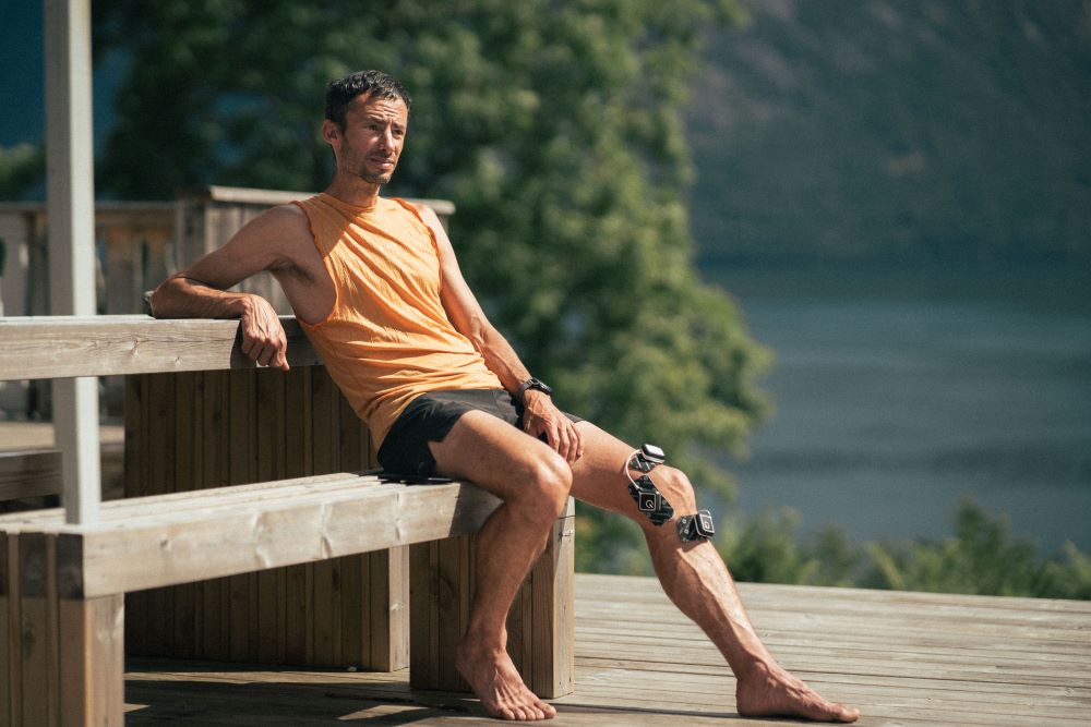 Compex x Kilian Jornet: Eine naheliegende Partnerschaft für die neue Ultimate EMS Serie