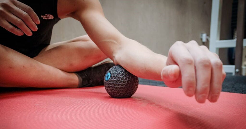 Disminuye la Tensión Muscular con la Pelota vibratoria Compex Molecule: Guía completa