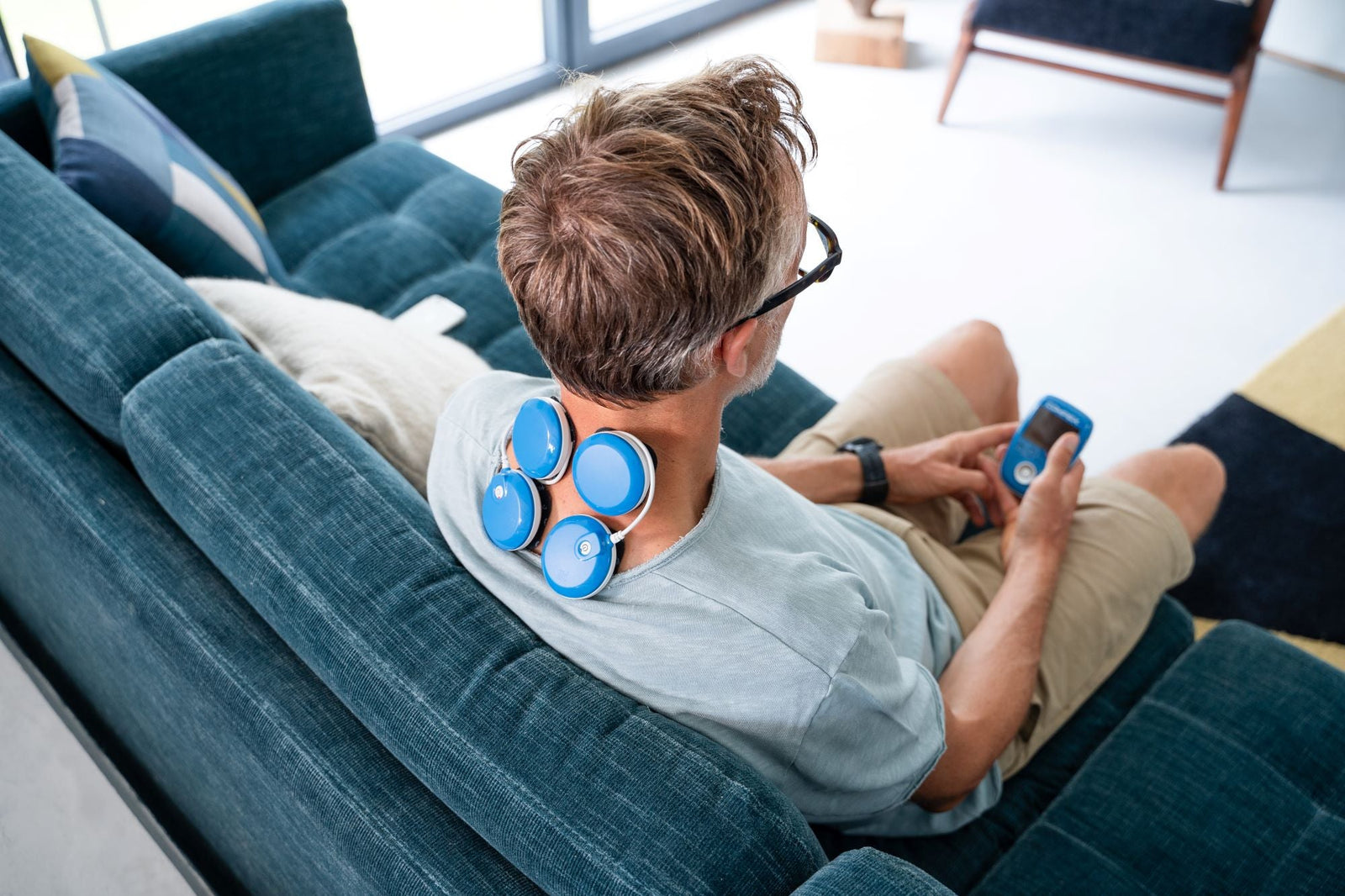 Hoe nekpijn verlichten en voorkomen met elektrostimulatie