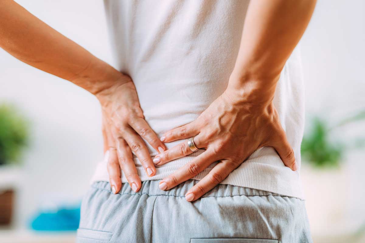 Sciatique : comment soulager la douleur rapidement + éviter les récidives