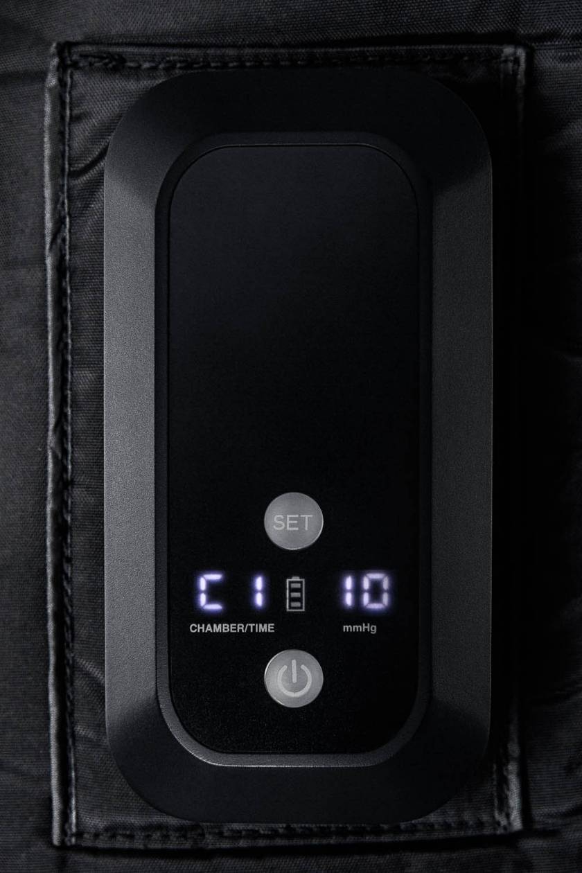 Ayre™ Wireless Compression Boots for Heavy Legs | Compex