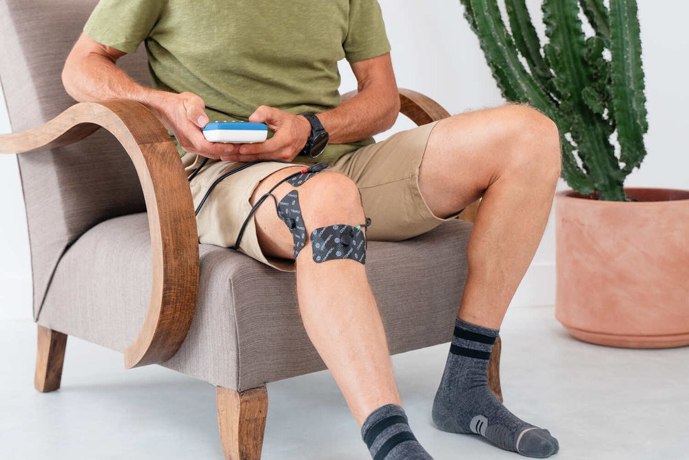 Manage your pain with TENS with the Compex FIT 3.0 EMS muscle stimulator