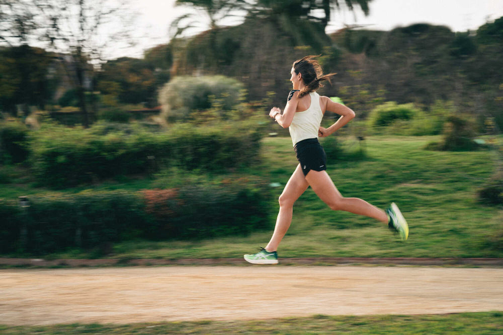 Develop your muscle endurance Compex Runner EMS muscle stimulator