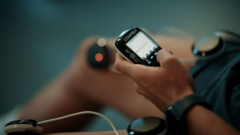 A compex Wireless electrostimulator